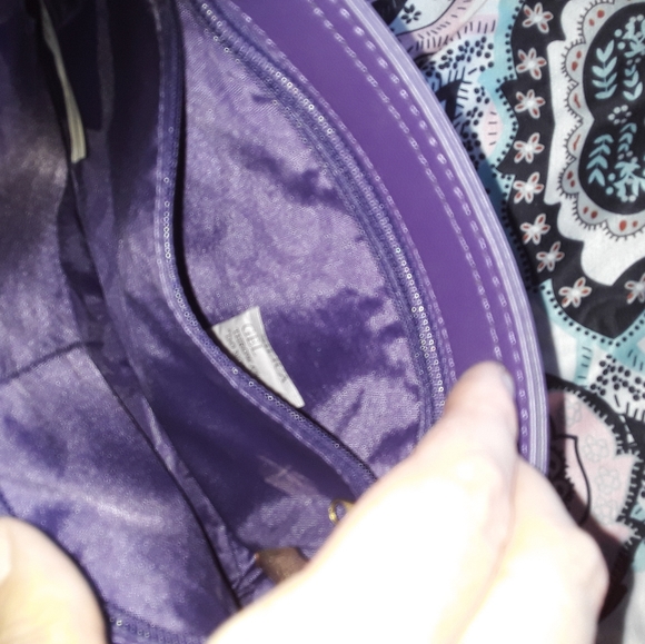 Purse - Picture 1 of 2